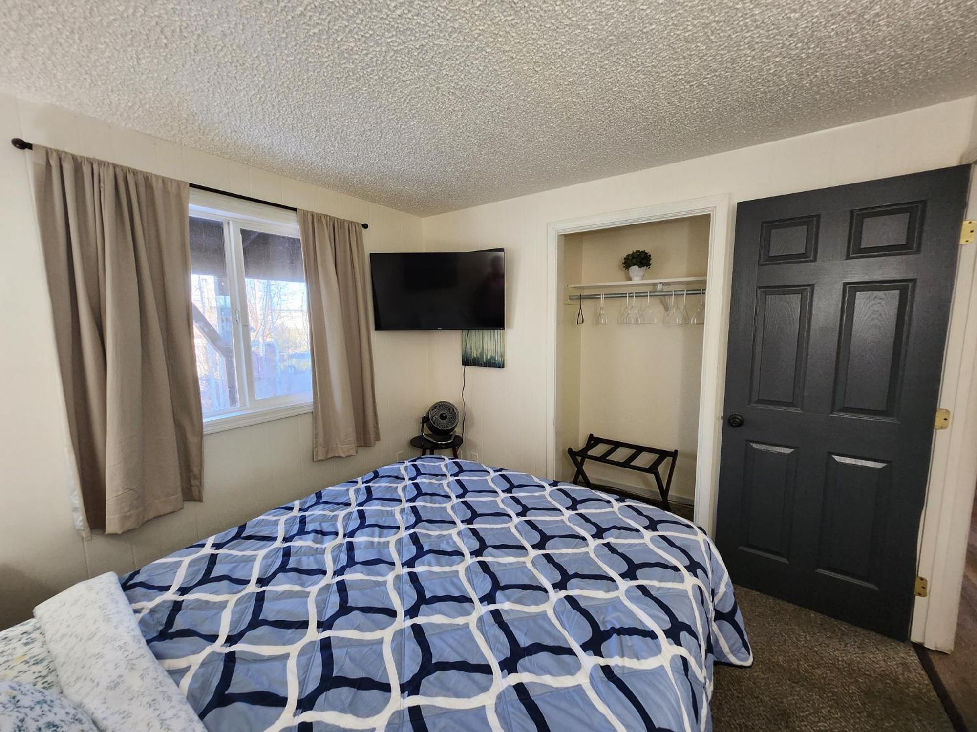 Newly Remodeled Relaxing Stay Near Downtown Fairbanks Bagian luar foto